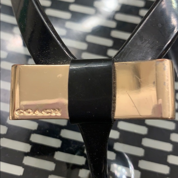Coach jelly navy flip flop w/gold bow! - Picture 6 of 6